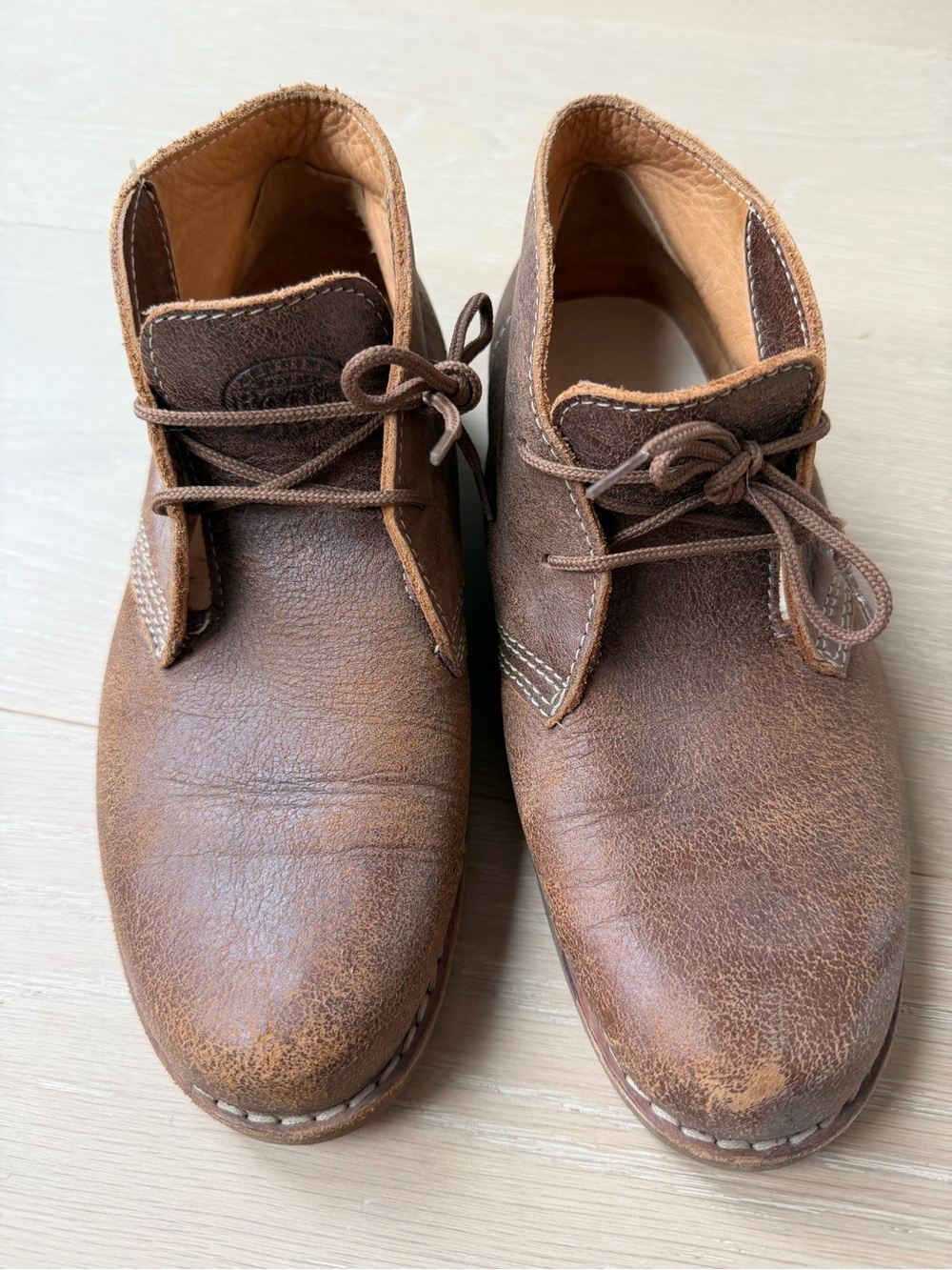 Roots made in Canada leather desert boots